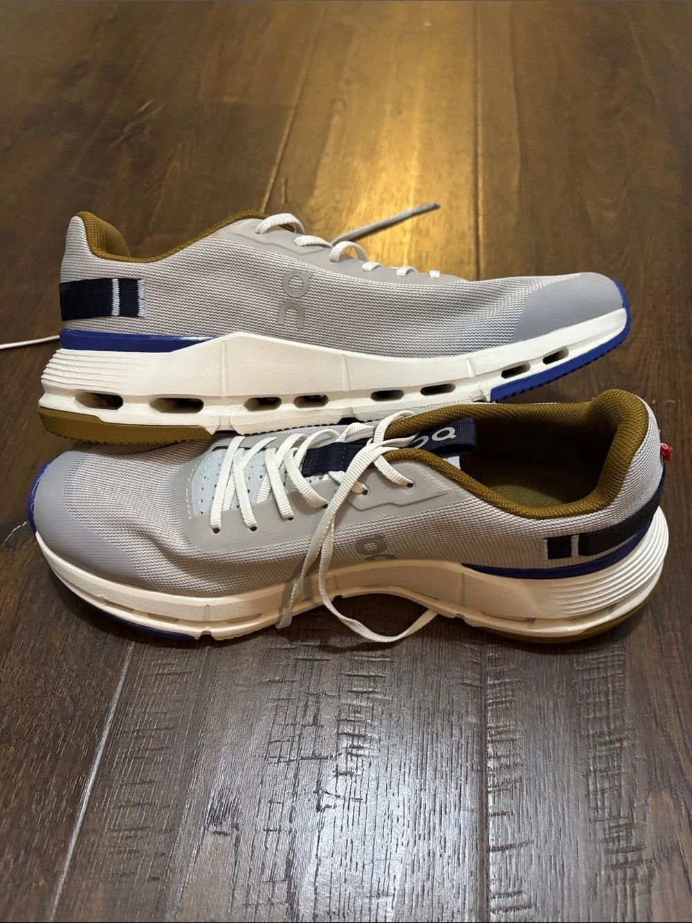 On Running Women’s Sneakers